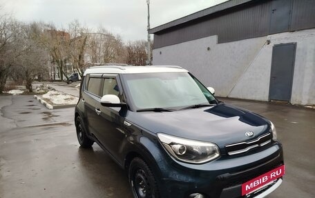 KIA Soul II рестайлинг, 2017 год, 1 800 000 рублей, 4 фотография