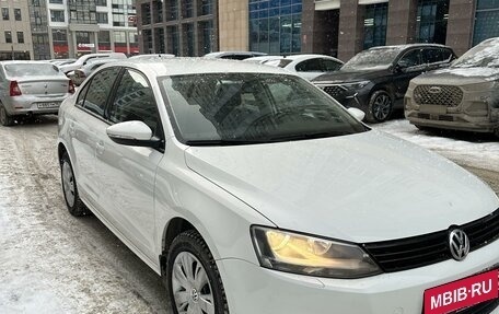 Volkswagen Jetta VI, 2012 год, 1 190 000 рублей, 2 фотография