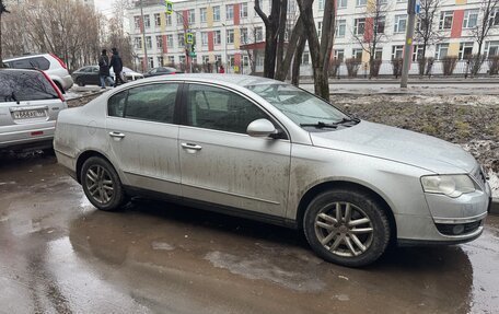 Volkswagen Passat B6, 2005 год, 550 000 рублей, 15 фотография