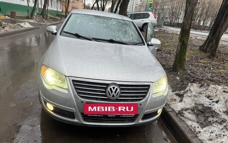 Volkswagen Passat B6, 2005 год, 550 000 рублей, 5 фотография