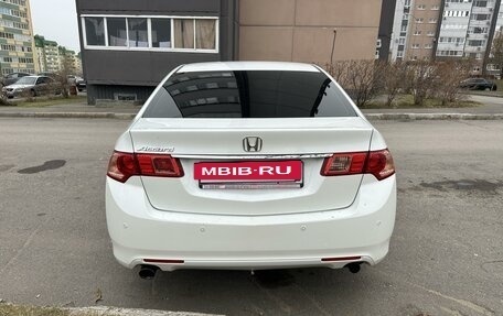 Honda Accord VIII рестайлинг, 2012 год, 1 100 000 рублей, 3 фотография