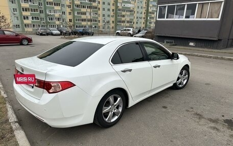 Honda Accord VIII рестайлинг, 2012 год, 1 100 000 рублей, 6 фотография