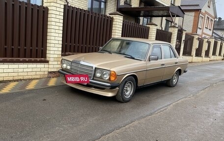 Mercedes-Benz E-Класс, 1992 год, 2 000 000 рублей, 2 фотография