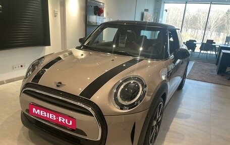 MINI Hatch, 2022 год, 3 300 000 рублей, 3 фотография