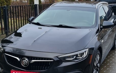 Buick Regal VI, 2019 год, 4 000 000 рублей, 3 фотография