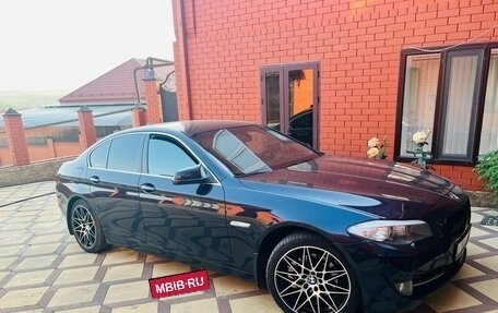 BMW 5 серия, 2012 год, 1 800 000 рублей, 4 фотография