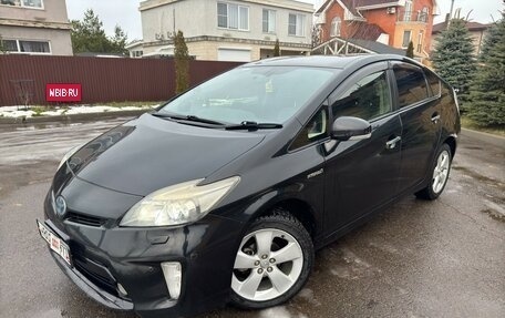 Toyota Prius, 2012 год, 1 350 000 рублей, 5 фотография