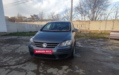 Volkswagen Golf Plus I, 2005 год, 645 000 рублей, 10 фотография