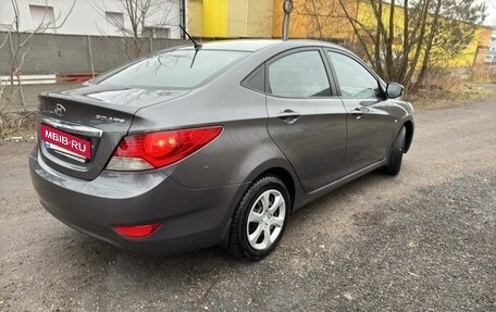 Hyundai Solaris II рестайлинг, 2012 год, 775 000 рублей, 5 фотография