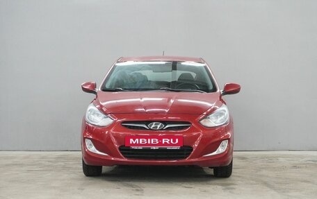 Hyundai Solaris II рестайлинг, 2012 год, 820 000 рублей, 2 фотография