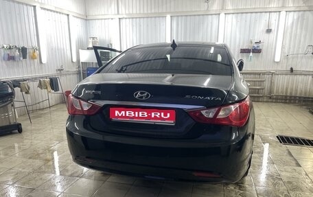 Hyundai Sonata VI, 2012 год, 1 100 000 рублей, 13 фотография