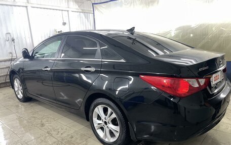 Hyundai Sonata VI, 2012 год, 1 100 000 рублей, 21 фотография