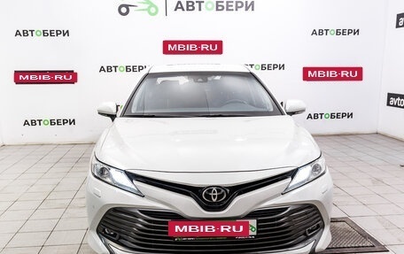 Toyota Camry, 2021 год, 3 596 000 рублей, 8 фотография