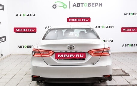 Toyota Camry, 2021 год, 3 596 000 рублей, 4 фотография