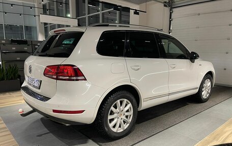 Volkswagen Touareg III, 2013 год, 2 199 000 рублей, 5 фотография