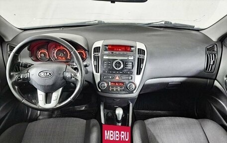 KIA cee'd I рестайлинг, 2010 год, 649 000 рублей, 17 фотография