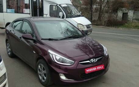 Hyundai Solaris II рестайлинг, 2013 год, 850 000 рублей, 1 фотография