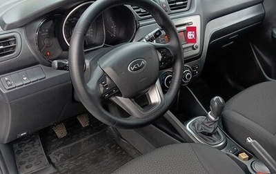 KIA Rio III рестайлинг, 2013 год, 985 000 рублей, 1 фотография