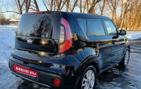 KIA Soul II рестайлинг, 2019 год, 1 900 000 рублей, 3 фотография