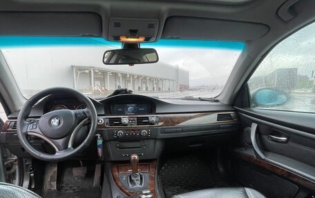 BMW 3 серия, 2007 год, 1 000 000 рублей, 10 фотография