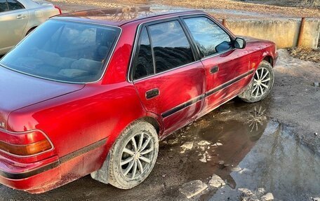 Toyota Carina, 1990 год, 400 000 рублей, 1 фотография