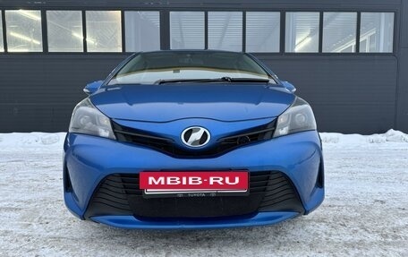 Toyota Vitz, 2016 год, 1 050 000 рублей, 2 фотография