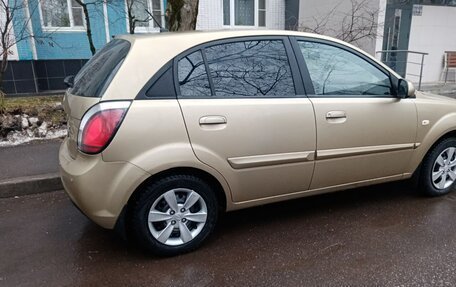 KIA Rio II, 2010 год, 745 000 рублей, 20 фотография