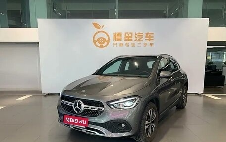 Mercedes-Benz GLA, 2022 год, 4 100 000 рублей, 3 фотография