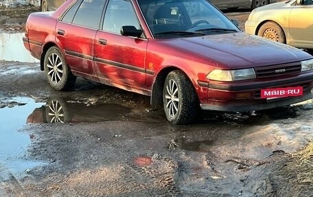 Toyota Carina, 1990 год, 400 000 рублей, 3 фотография