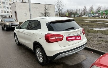 Mercedes-Benz GLA, 2014 год, 2 500 000 рублей, 4 фотография