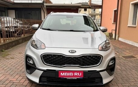 KIA Sportage IV рестайлинг, 2021 год, 2 065 000 рублей, 2 фотография