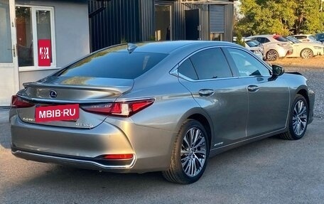 Lexus ES VII, 2021 год, 3 270 000 рублей, 6 фотография