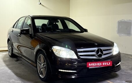 Mercedes-Benz C-Класс, 2010 год, 1 670 000 рублей, 2 фотография