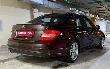 Mercedes-Benz C-Класс, 2010 год, 1 670 000 рублей, 7 фотография