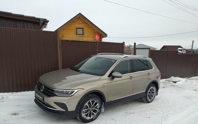 Volkswagen Tiguan II, 2020 год, 3 800 000 рублей, 1 фотография