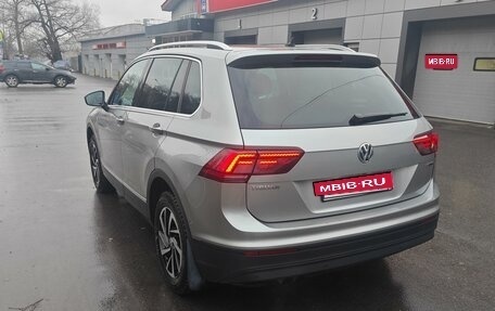 Volkswagen Tiguan II, 2018 год, 3 000 000 рублей, 5 фотография