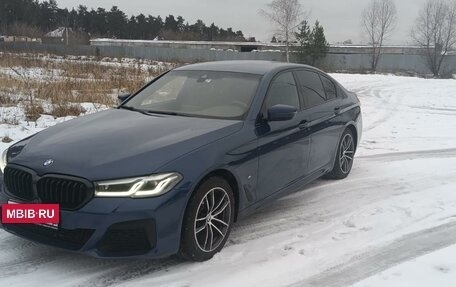 BMW 5 серия, 2020 год, 4 300 000 рублей, 2 фотография