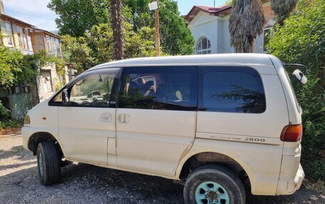 Mitsubishi Delica III, 1991 год, 650 000 рублей, 2 фотография