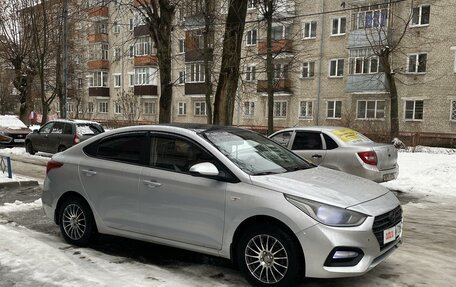 Hyundai Solaris II рестайлинг, 2017 год, 1 050 000 рублей, 9 фотография