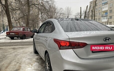 Hyundai Solaris II рестайлинг, 2017 год, 1 050 000 рублей, 7 фотография