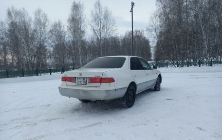 Toyota Camry, 2001 год, 560 000 рублей, 5 фотография