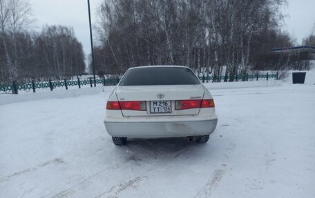 Toyota Camry, 2001 год, 560 000 рублей, 4 фотография