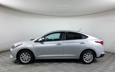 Hyundai Solaris II рестайлинг, 2021 год, 1 599 000 рублей, 8 фотография