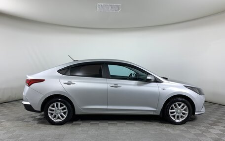 Hyundai Solaris II рестайлинг, 2021 год, 1 599 000 рублей, 4 фотография