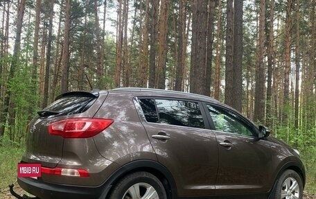 KIA Sportage III, 2011 год, 1 500 000 рублей, 11 фотография