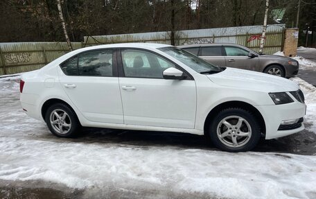 Skoda Octavia, 2019 год, 1 755 000 рублей, 4 фотография