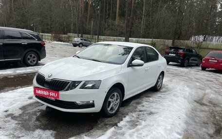 Skoda Octavia, 2019 год, 1 755 000 рублей, 3 фотография