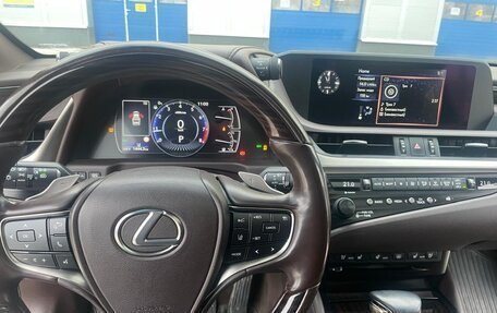 Lexus ES VII, 2020 год, 6 950 000 рублей, 9 фотография