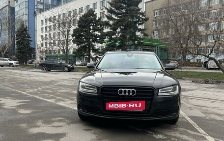 Audi A8, 2014 год, 2 950 000 рублей, 3 фотография