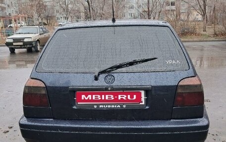 Volkswagen Golf III, 1997 год, 380 000 рублей, 3 фотография